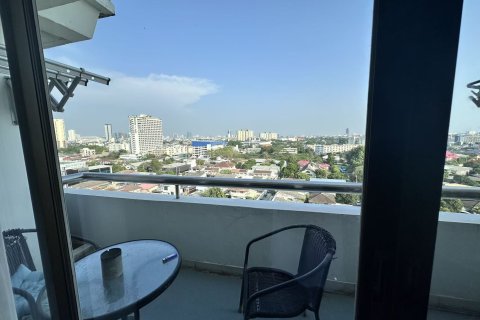 Кондоминиум с 3 спальнями в Бангне, Бангкок, Таиланд № 152837 - фото 9