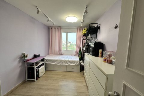 Кондоминиум с 3 спальнями в Бангне, Бангкок, Таиланд № 152837 - фото 16