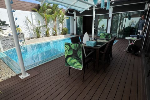 Villa in Phuket, Thailand 2 bedrooms № 160402 - photo 6