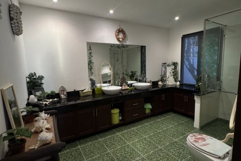 Villa in Phuket, Thailand 2 bedrooms № 160402 - photo 11