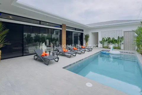 House in Rawai, Thailand 4 bedrooms № 209544
