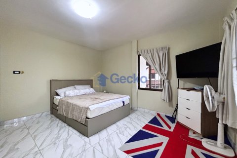 House in Pattaya, Thailand 3 bedrooms № 195857 - photo 28