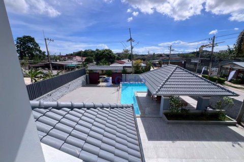 House in Pattaya, Thailand 5 bedrooms № 195855 - photo 20