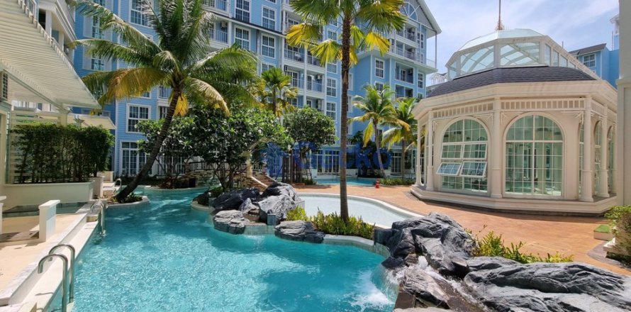 Condo in Pattaya, Thailand, 1 bedroom  № 195856