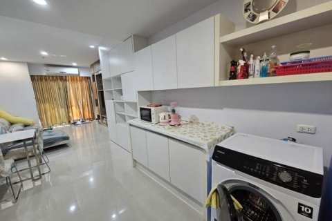 Studio dans le Condo à Ratchathewi, Bangkok, Thaïlande № 156371 - photo 3