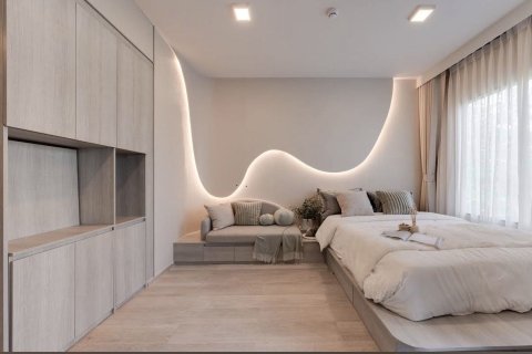 Studio in the Condo in Huai Khwang, Bangkok, Thailand  № 156375 - photo 2