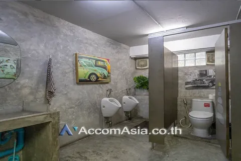 Studio in the Condo in Watthana, Bangkok, Thailand № 220390 - Foto 18
