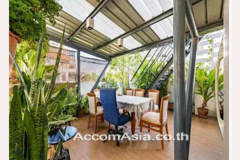 Haus in Watthana, Bangkok, Thailand 2 Schlafzimmer № 220387 - Foto 2