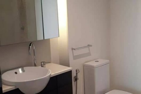 Кондоминиум с 2 спальнями в Бангкоке, Таиланд № 143707 - фото 6