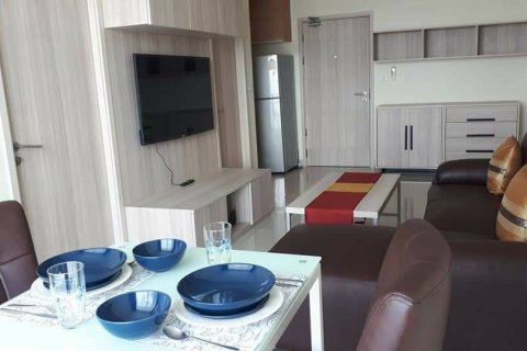 Condo in Phra Khanong, Bangkok, Thailand, 1 bedroom  № 143706 - photo 2