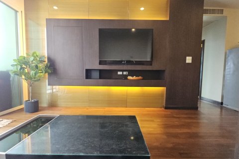 Condo à Watthana, Bangkok, Thaïlande, 2 chambres № 201222 - photo 16