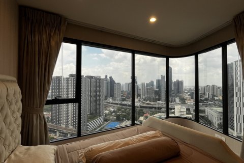 Condo à Huai Khwang, Bangkok, Thaïlande, 2 chambres № 201220 - photo 4
