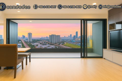 Condo à Huai Khwang, Bangkok, Thaïlande, 2 chambres № 201220 - photo 1