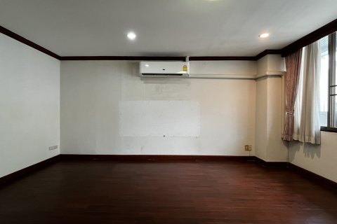 Condo à Watthana, Bangkok, Thaïlande, 1 chambre  № 201224 - photo 8