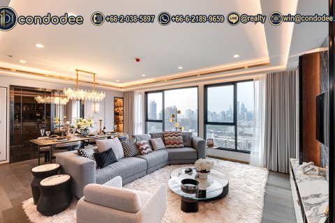 Condo à Khlong Toei, Bangkok, Thaïlande, 3 chambres № 201218 - photo 1