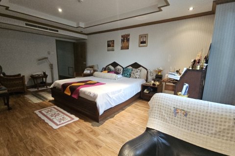 Condo à Bangkok, Thaïlande, 3 chambres № 201219 - photo 15