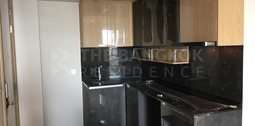 Condo in Bangkok, Thailand, 2 bedrooms № 184268