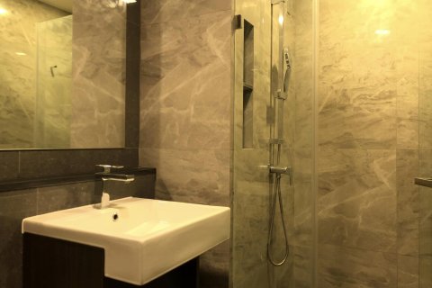 Студия в кондо в Ваттхане, Бангкок, Таиланд № 153216 - фото 8