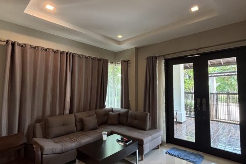 Maison à San Sai, Thaïlande 4 chambres № 153212 - photo 27