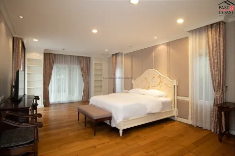 Casa de 3 dormitorios en Bang Lamung, Tailandia № 212222 - foto 20