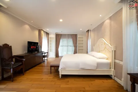Casa de 3 dormitorios en Bang Lamung, Tailandia № 212223 - foto 15
