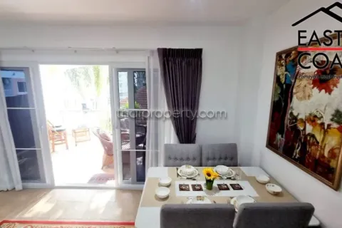 Condominio de 2 dormitorios en Pattaya, Tailandia № 212226 - foto 12
