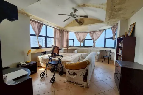 Condominio de 2 dormitorios en Jomtien Beach, Pattaya, Tailandia № 212221 - foto 10