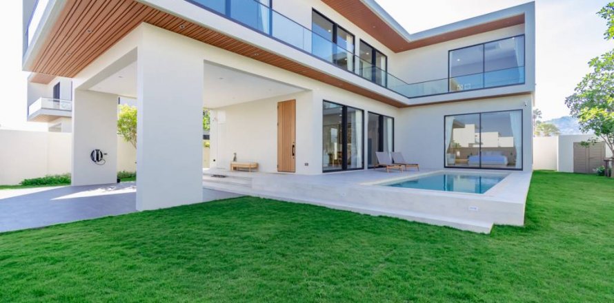 Villa à Hua Hin, Thaïlande 4 chambres № 116792