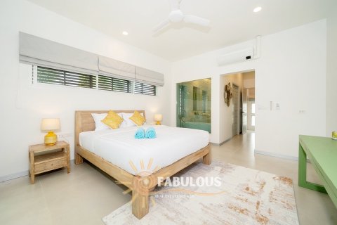 Condo à Bang Tao, Thaïlande, 3 chambres  № 179297 - photo 4