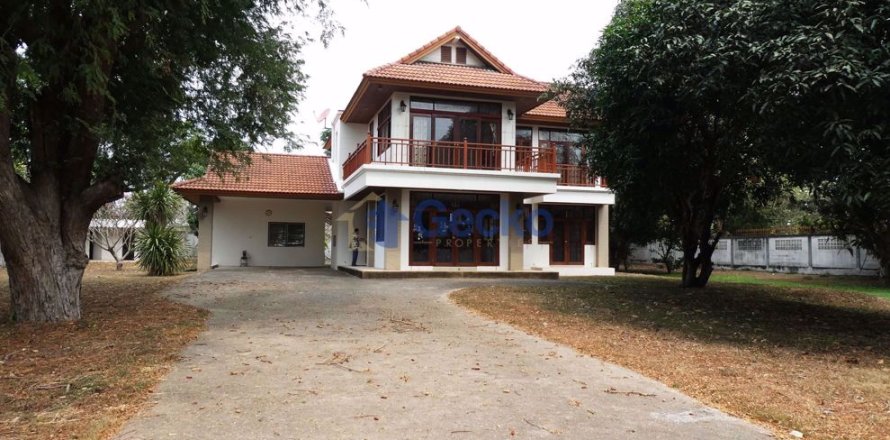 Maison à Pattaya, Thaïlande 4 chambres № 196998