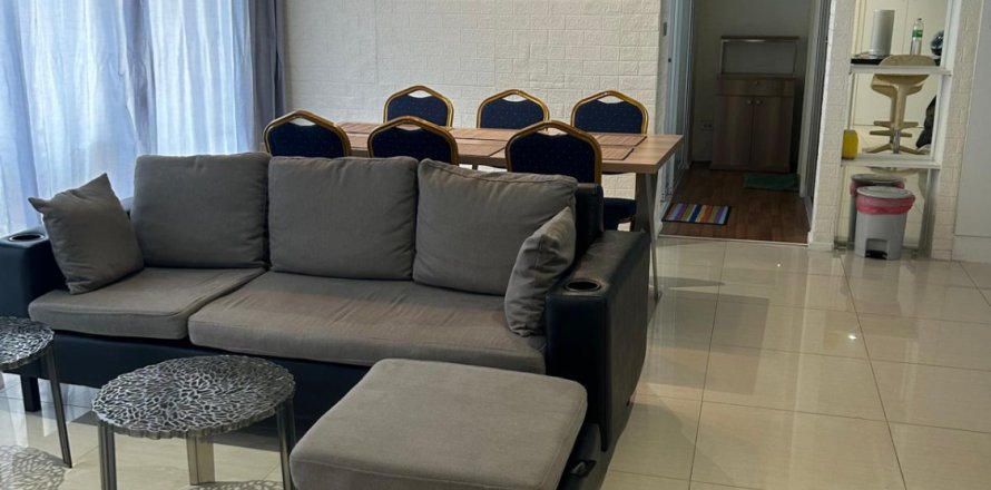 Apartment in Pattaya, Thailand 3 rooms № 150928