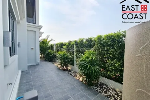 Casa de 4 dormitorios en Pattaya, Tailandia № 213745 - foto 30