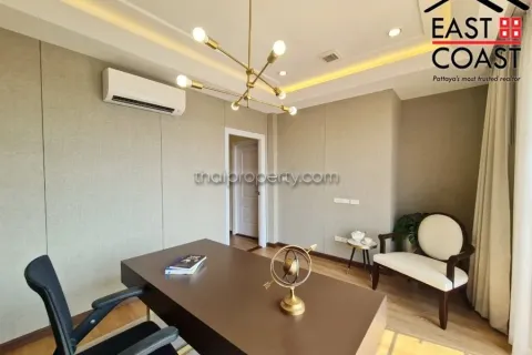 Casa de 4 dormitorios en Pattaya, Tailandia № 213745 - foto 16