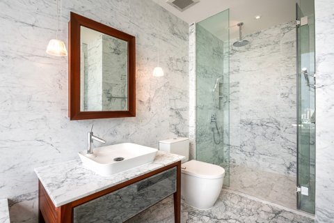 Condo in Watthana, Bangkok, Thailand, 2 bedrooms № 201179 - photo 2