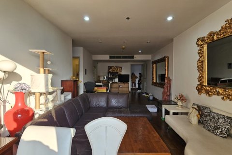 Condo à Watthana, Bangkok, Thaïlande, 3 chambres № 201178 - photo 18