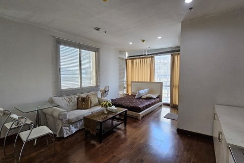 Condo à Watthana, Bangkok, Thaïlande, 3 chambres № 201178 - photo 14