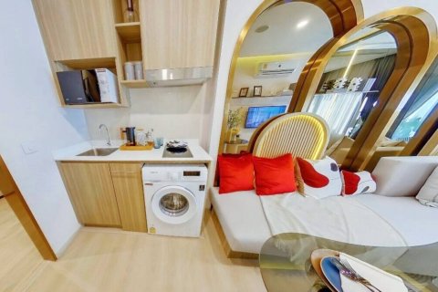 Condo à Bangkok, Thaïlande, 1 chambre № 114510 - photo 1