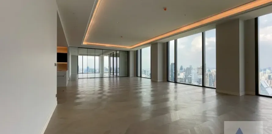 Penthouse in Pathum Wan, Bangkok, Thailand 4 Schlafzimmer № 214757