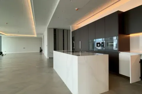 Penthouse in Pathum Wan, Bangkok, Thailand 4 Schlafzimmer № 214757 - Foto 14