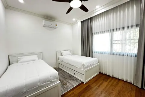 Villa à Udon Thani, Thaïlande 3 chambres № 167533 - photo 8