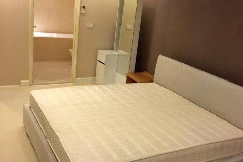 Condo in Watthana, Bangkok, Thailand, 3 bedrooms  № 167530 - photo 7