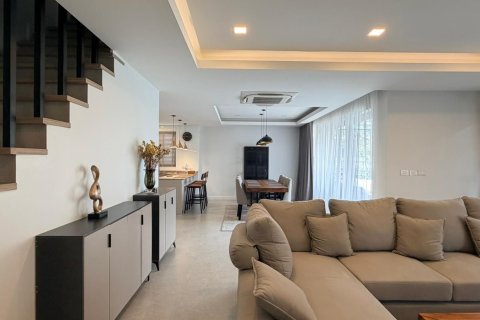 Villa in Pattaya, Thailand 3 bedrooms № 171123 - photo 4