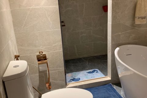 Condo à Bang Rak, Bangkok, Thaïlande, 2 chambres  № 171127 - photo 15