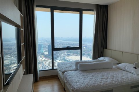 Condo à Khlong Toei, Bangkok, Thaïlande, 2 chambres  № 153022 - photo 6