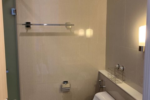 Condo à Khlong Toei, Bangkok, Thaïlande, 2 chambres  № 153022 - photo 4