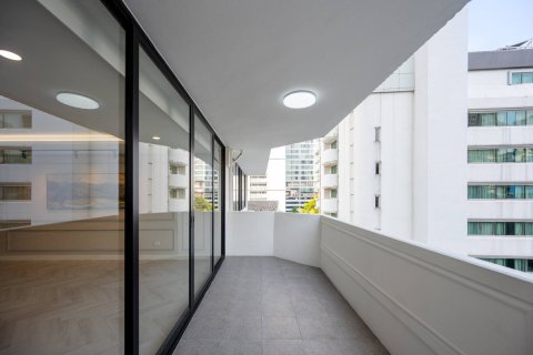Condo à Bangkok, Thaïlande, 3 chambres  № 180535 - photo 18