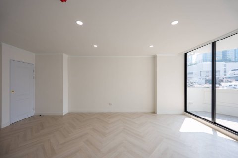 Condo à Bangkok, Thaïlande, 3 chambres  № 180535 - photo 25