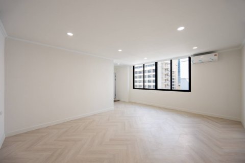 Condo à Bangkok, Thaïlande, 3 chambres  № 180535 - photo 29