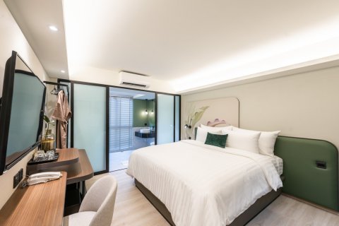 Commercial property in Bangkok, Thailand № 180537 - photo 12