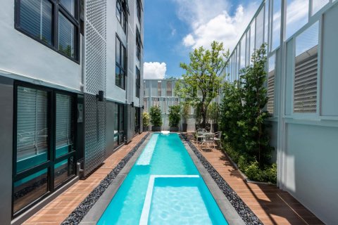 Commercial property in Bangkok, Thailand № 180537 - photo 24